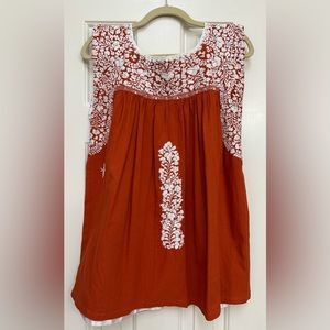 NWOT Mi Golondrina Flores Top - Small